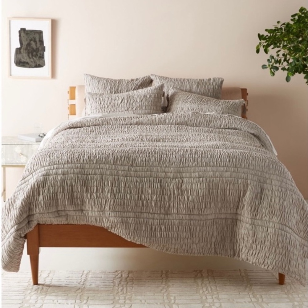 NEW! Anthropologie Textured Bardot Grey Twin Quilt w/ 2 Euro & 2 Standard Shams